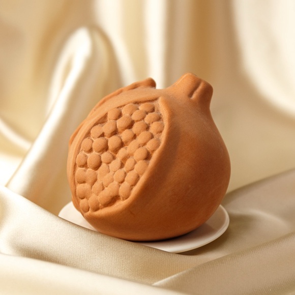 Melograno Terracotta Pomegranate Home Accent - Picture 1 of 9